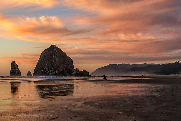 PAN Challenge Summer Fun  canon beach sunset_